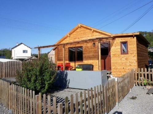 Le Chalet Castor - Camping International - Bomal - Durbuy Exterior photo